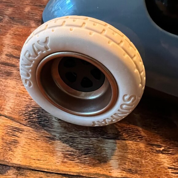 Playforever Midi Scrambler Toy Car With Cat Driver In Blue & White - Picture 6 of 8